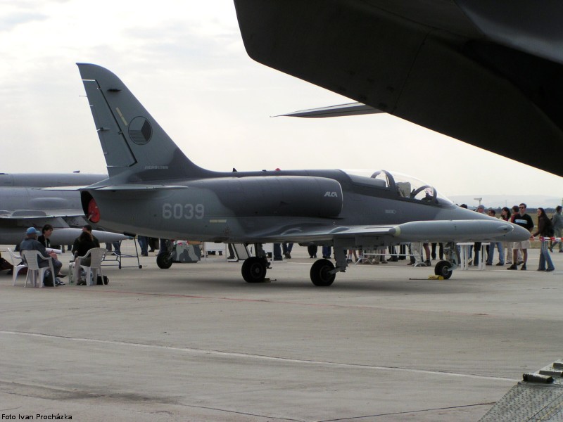 img00002.jpg